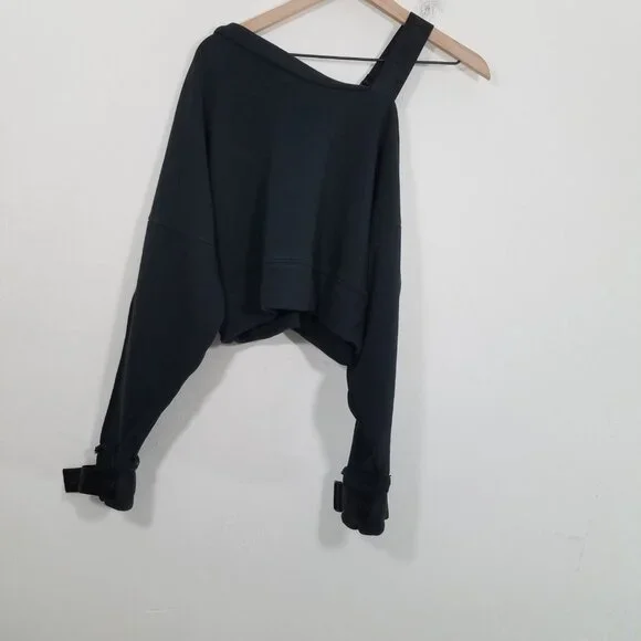 Women's Black Asymmetric Strap Cropped Top Adidas Ivy Park Worn Once - Picture 5 of 9